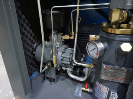 Винтовой компрессор Xeleron Z30A 7 бар прямой привод